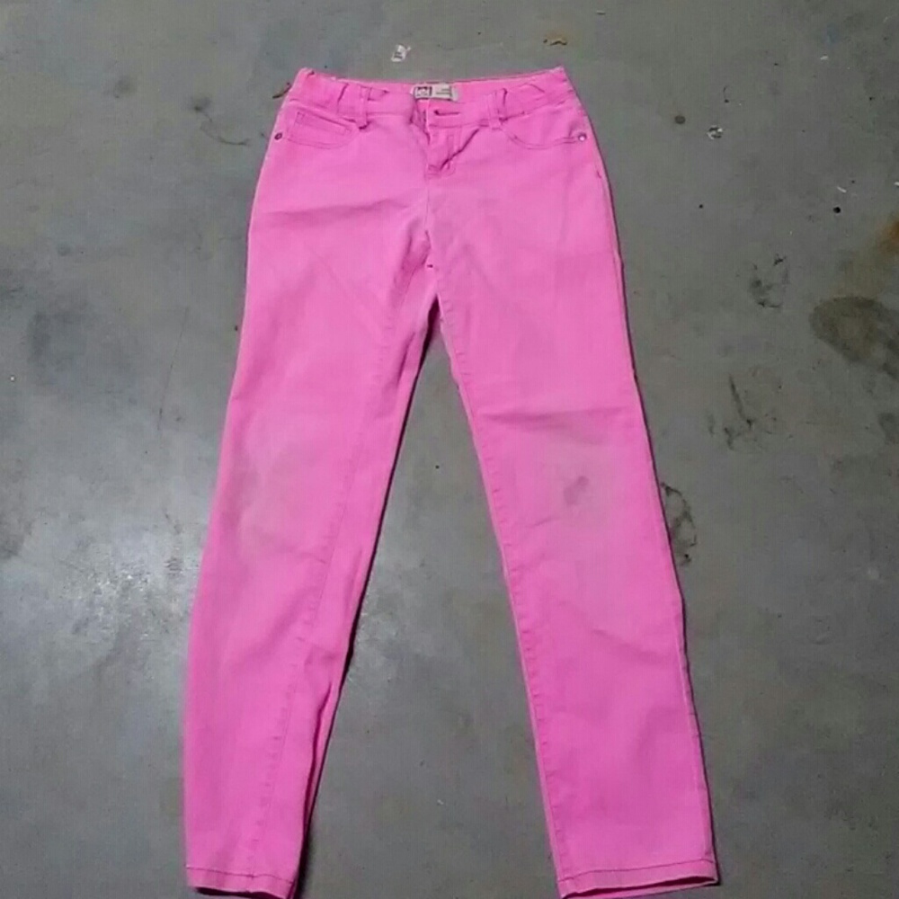 Pink skinny jeans